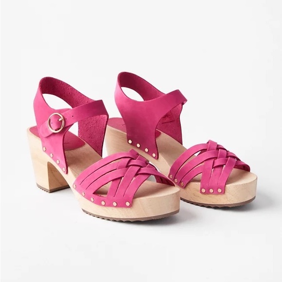 ✨LOFT✨Strappy Leather Clog Sandals - Picture 1 of 9